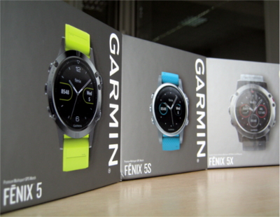 Prezentacja pudełek Garmin Fenix 5