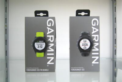 Prezentacja pudełek Garmin Forerunner 935