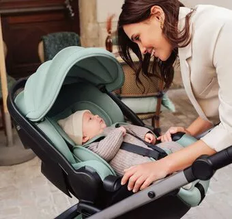 Britax Romer Baby-Safe PRO 0-13 kg + Baza Vario funkcjonalność