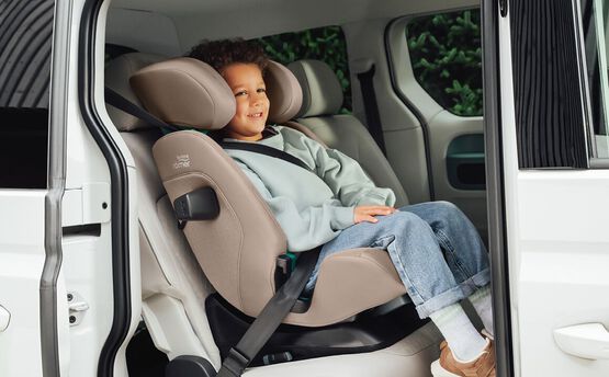 Britax Romer Safefix 15-36 kg cecha