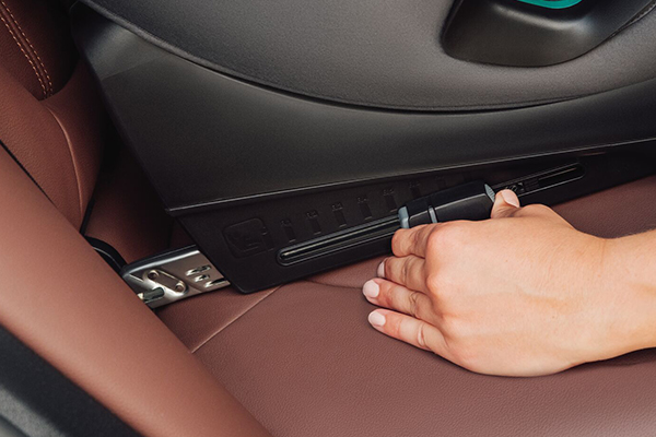 Britax Romer Safefix 15-36 kg cecha