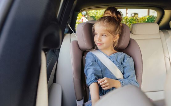 Zaleta Britax Romer Swivel 0-25 kg