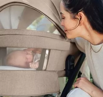 Przewaga Britax Romer Smile 5Z + Gondola