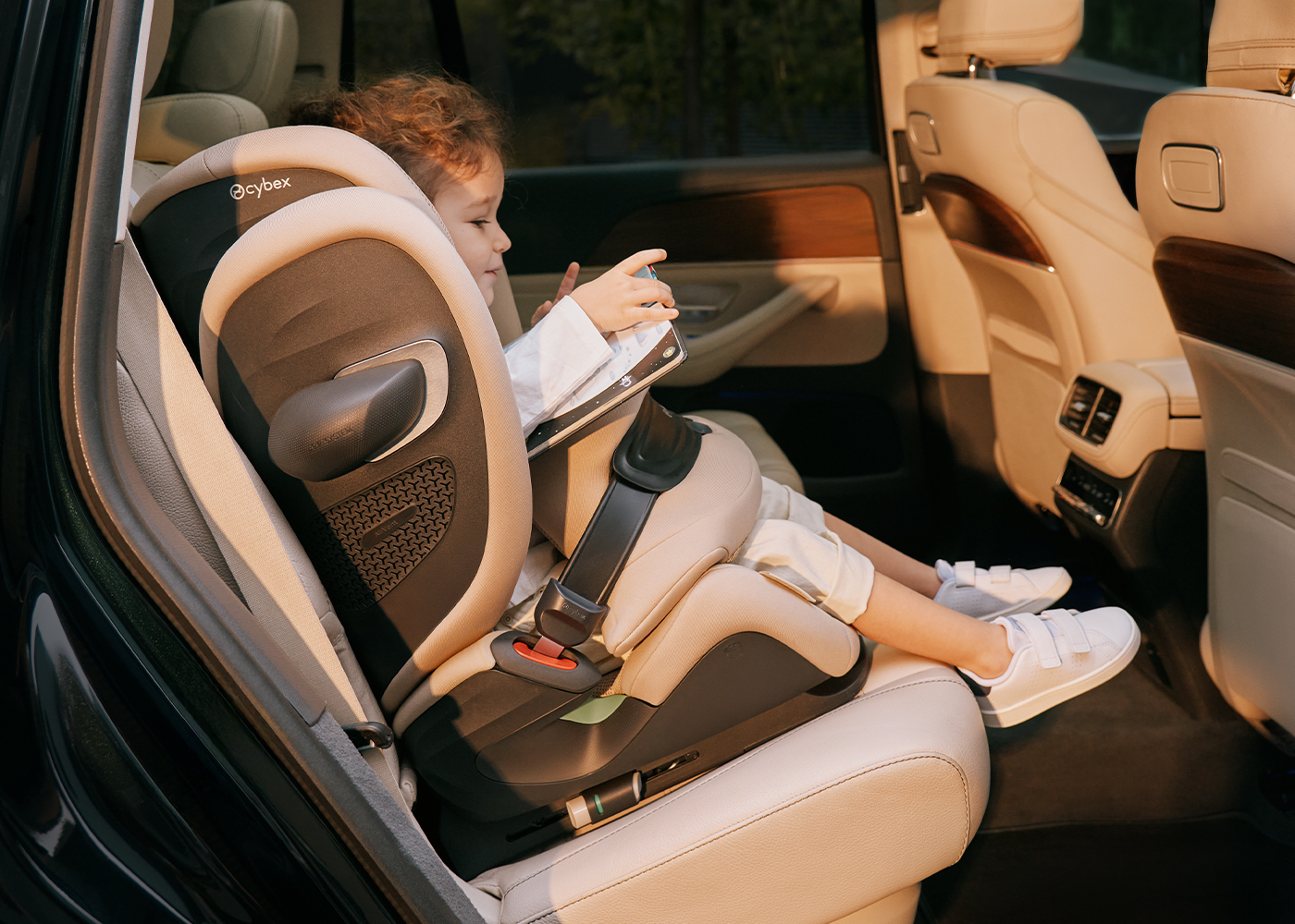 Cechy Cybex Pallas G3 i-size 9-50 kg