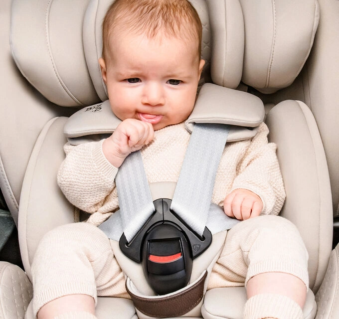 Britax Romer Swivel Grow Max Air 0-25 kg funkcjonalność