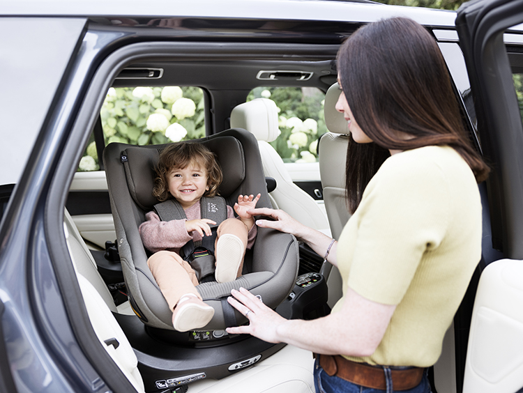 Przewaga Joie I-Harbour E 9-18 kg