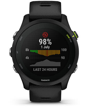 Przewaga Garmin Forerunner 255 Music Whitestone [010-02641-31]