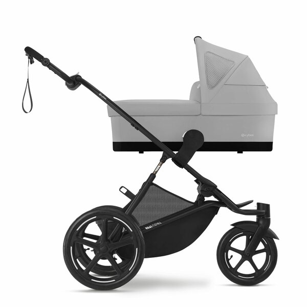 Cybex Avi Spin + Gondola 