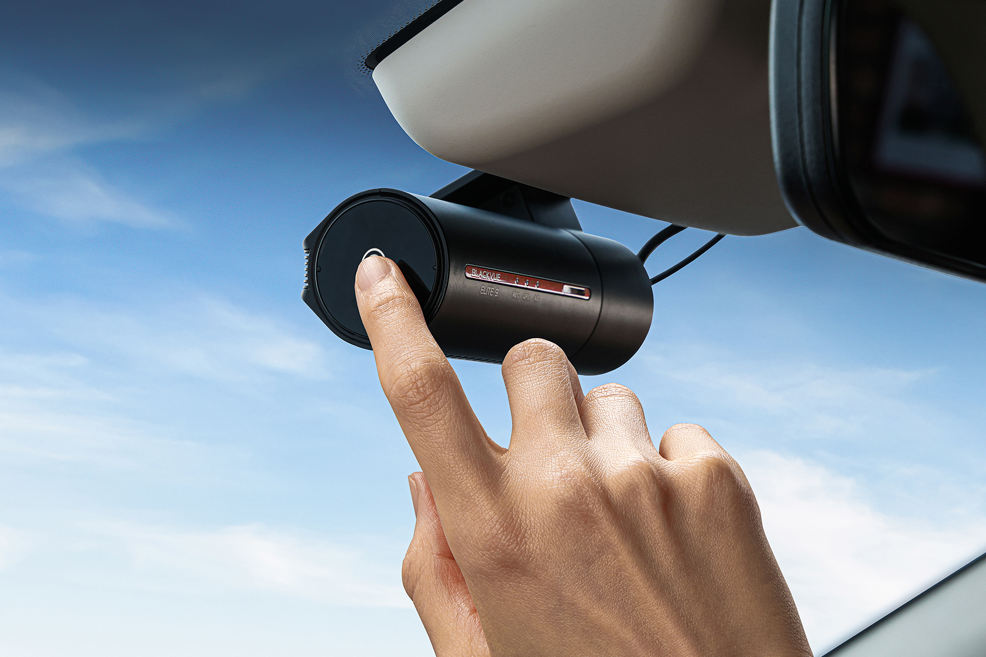 Przewaga Blackvue ELITE 9-2CH