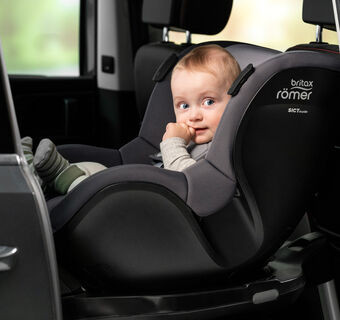 Przewaga Zestaw 3w1 Britax Romer Baby-Safe 3 iSize + Dualfix iSENSE + Baza Flex base iSENSE