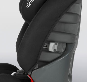 Przewaga Britax Multi-Tech III 9-25 kg