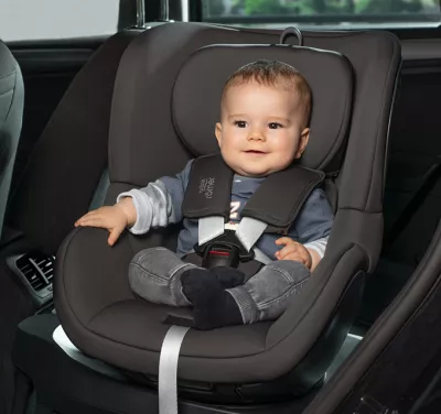 Britax Romer Dualfix PLUS cecha