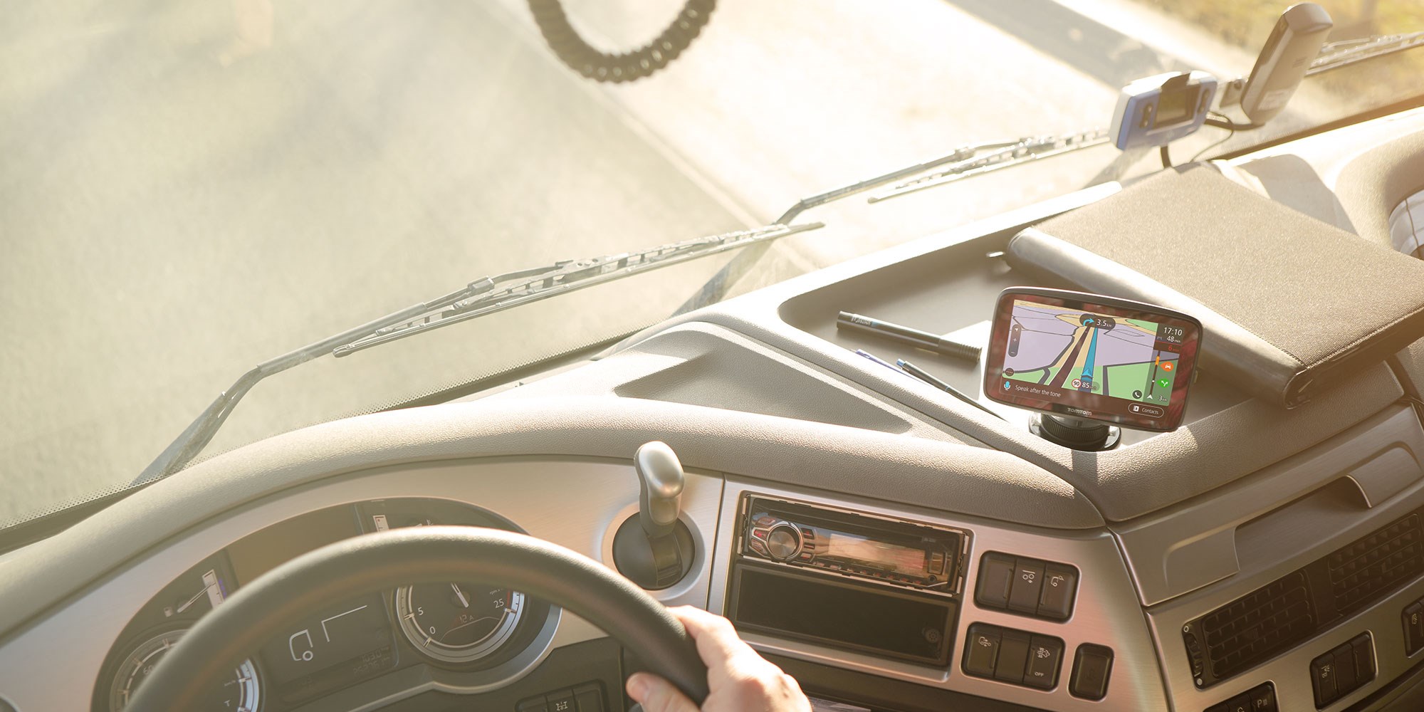 Tomtom GO Professional 6250 Lifetime Traffic Wifi EU  cecha